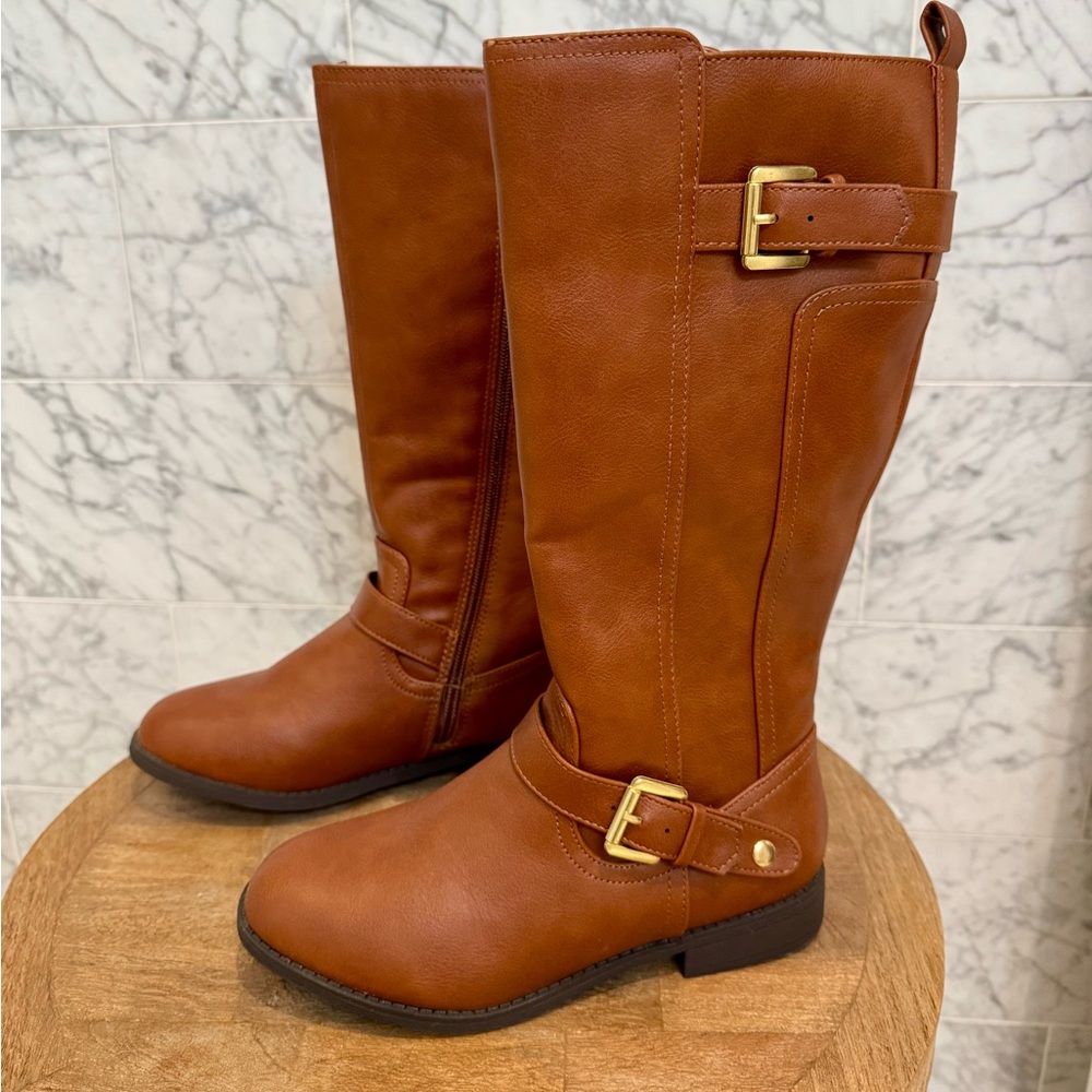Girls tall riding boots faux cognac leather. Size 3. NWOT.